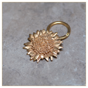 Llavero "Girasol Mediano" bañado en oro