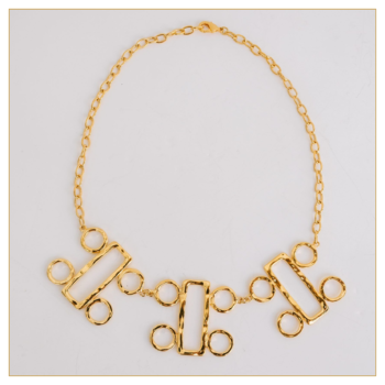 Collar "Colección Geométrica" de Entrepiezas bañado en oro