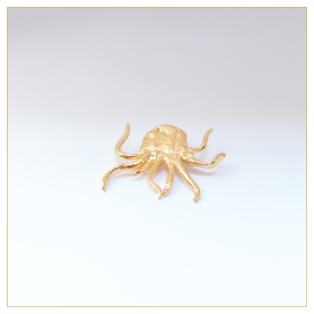 Colgante “Pulpo” en bronce bañado en oro
